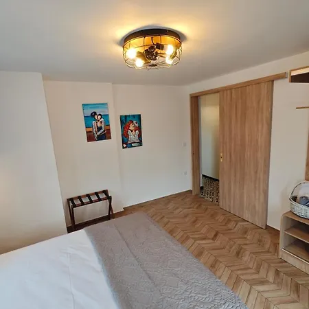 επινειο/epinio *